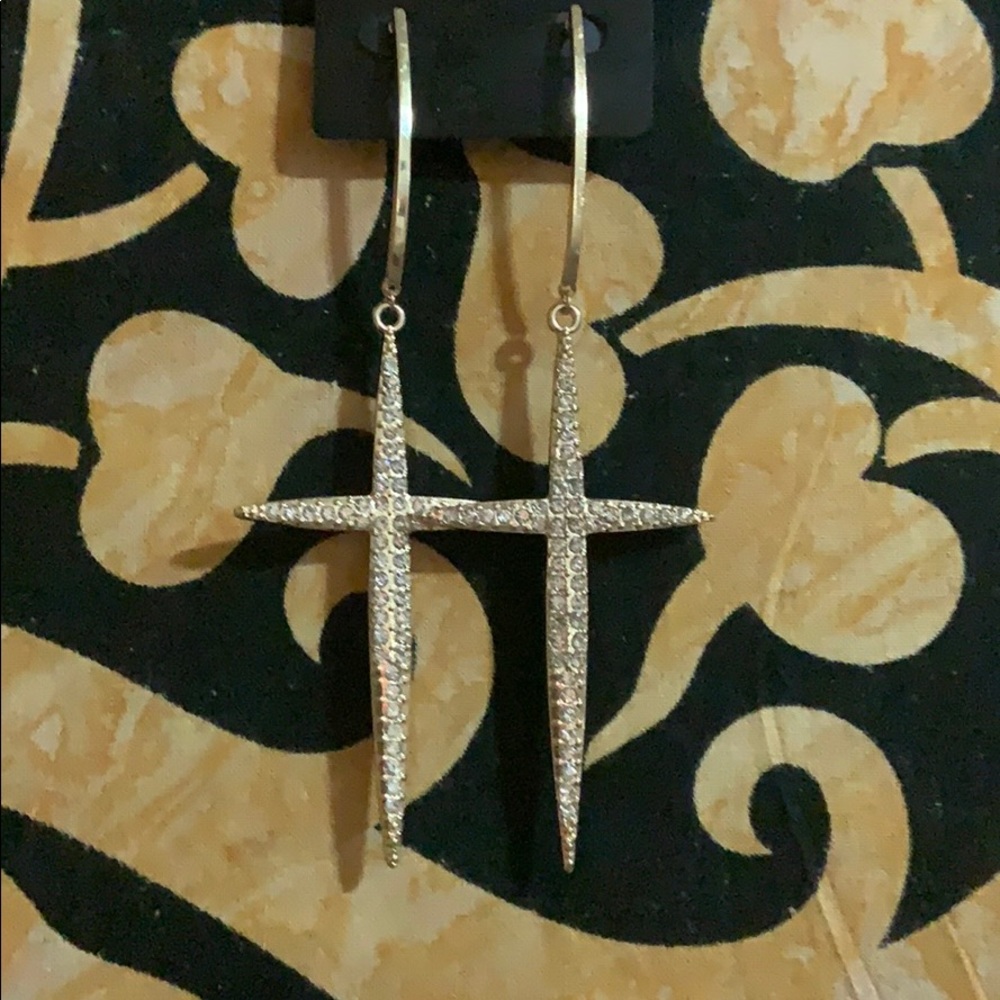 Gold plated anchor earrings
